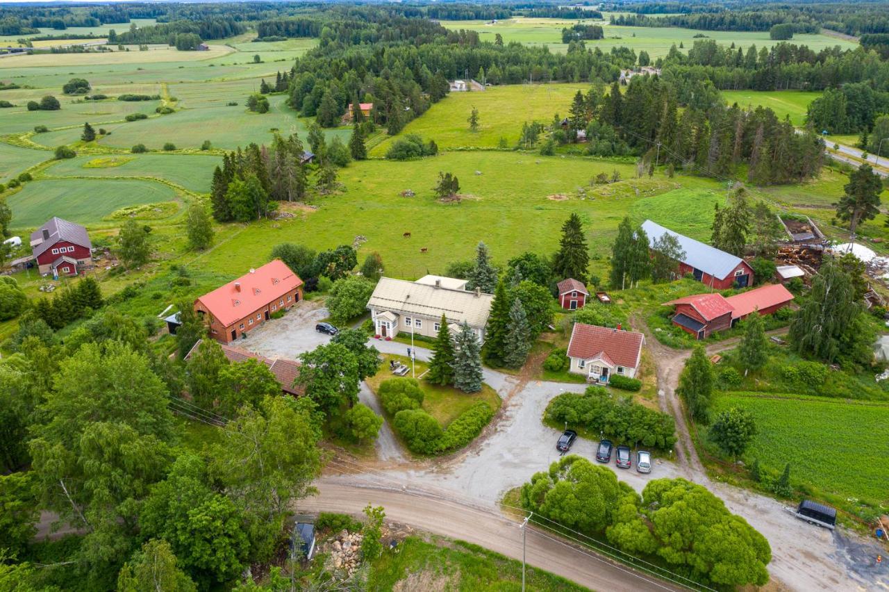 Ellilaen Kievari Toijala Exterior photo